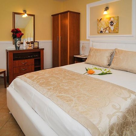 Apartments Scepanovic Тиват Екстериор снимка