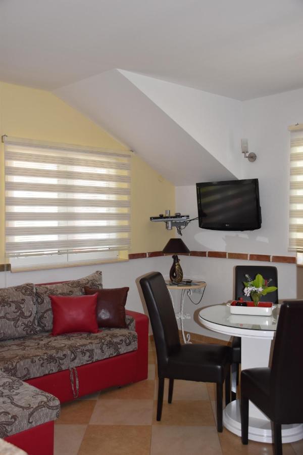 Apartments Scepanovic Тиват Екстериор снимка