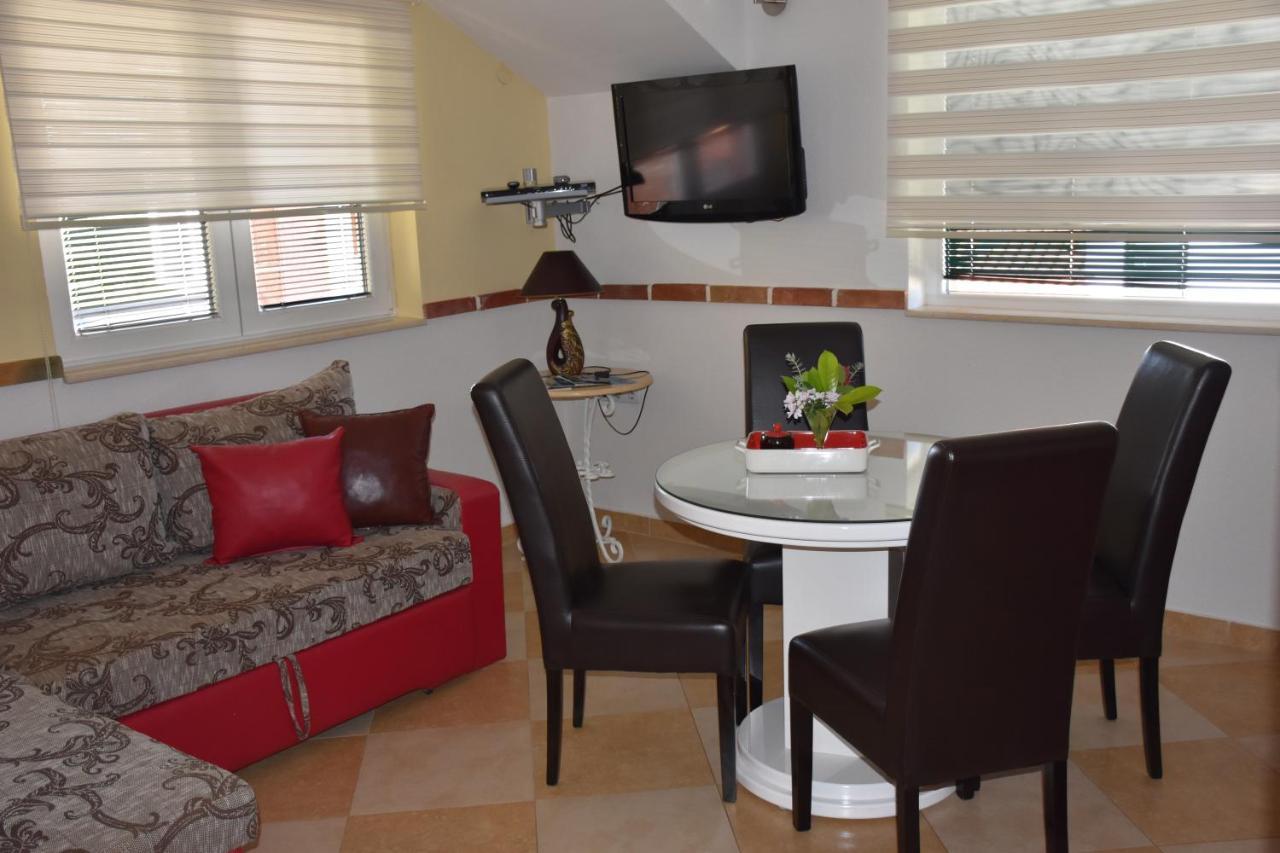 Apartments Scepanovic Тиват Екстериор снимка