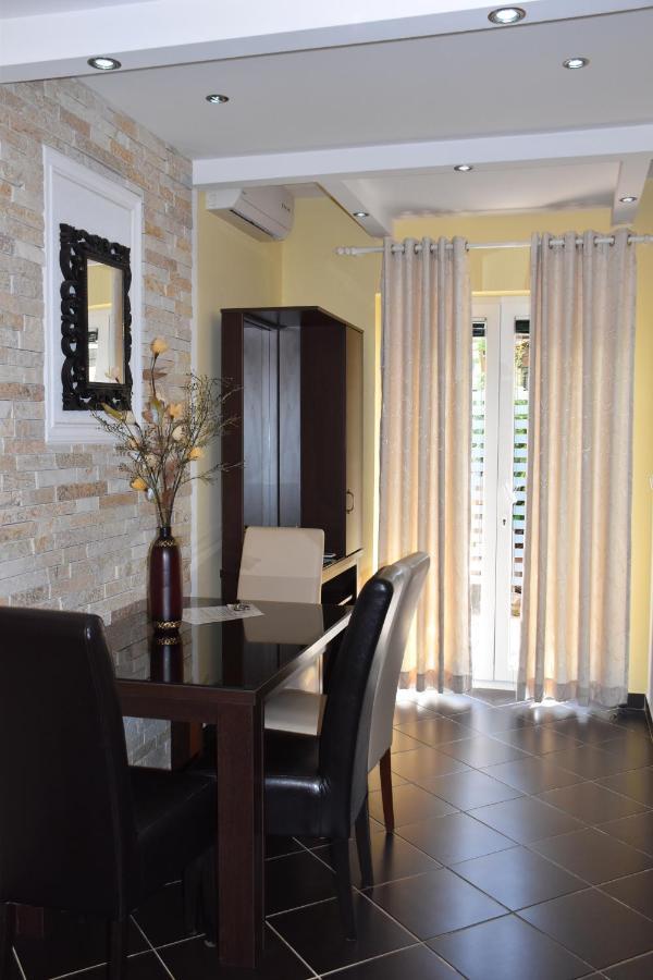 Apartments Scepanovic Тиват Екстериор снимка