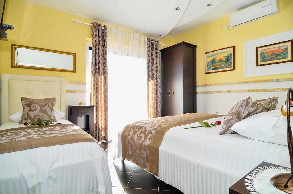 Apartments Scepanovic Тиват Екстериор снимка