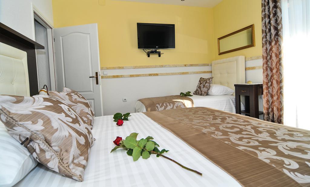 Apartments Scepanovic Тиват Екстериор снимка