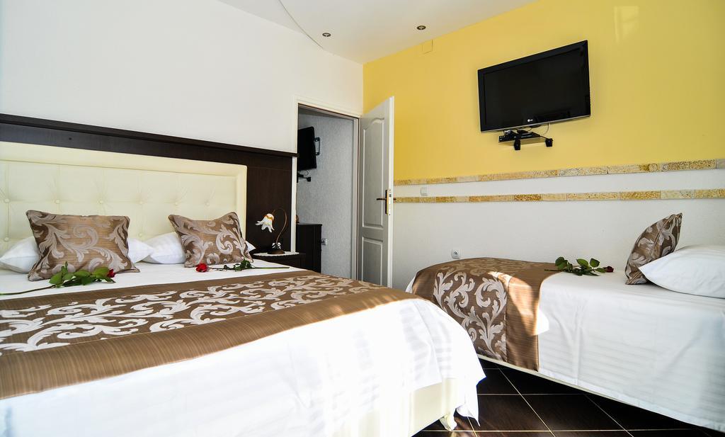 Apartments Scepanovic Тиват Екстериор снимка
