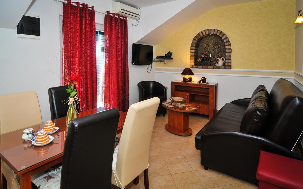 Apartments Scepanovic Тиват Екстериор снимка